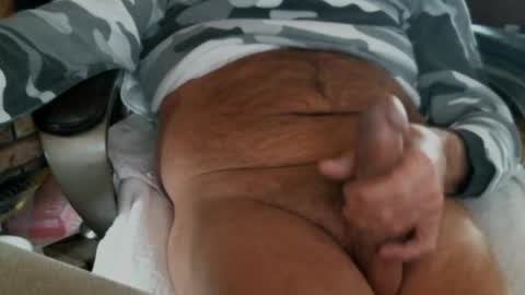 Snapshot of vnpg92 chatting on February 18, 2025, 6:37 pm vnpg92 online show from February 18, 2025, 6:37 pm