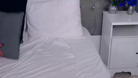 Florence online show from February 26, 2025, 7:20 am