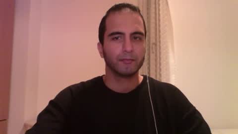 Snapshot of volve5 chatting on December 8, 2024, 7:00 pm volve5 online show from December 8, 2024, 7:00 pm