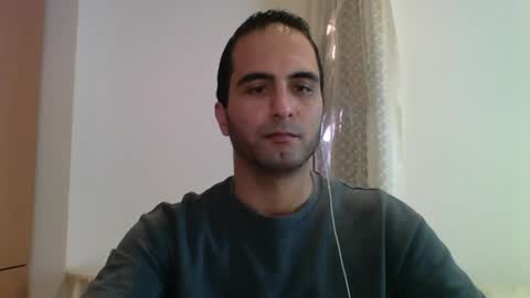 Snapshot of volve5 chatting on December 22, 2024, 8:27 am volve5 online show from December 22, 2024, 8:27 am