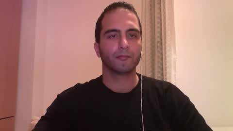 Snapshot of volve5 chatting on January 9, 2025, 8:22 pm volve5 online show from January 9, 2025, 8:22 pm