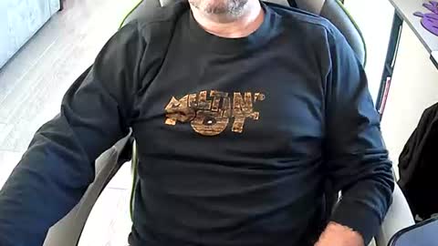 Vonn online show from November 7, 2025, 9:42 am