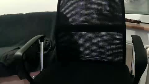 Snapshot of vulkan12p chatting on January 6, 2025, 9:54 pm Daniel online show from January 6, 2025, 9:54 pm