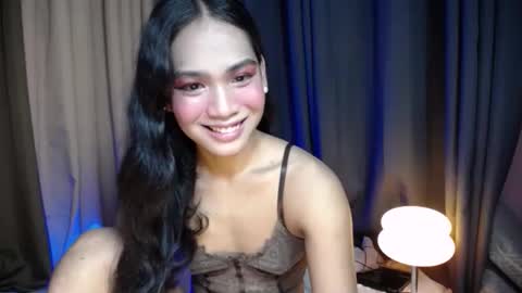 Snapshot of vvgirlxx chatting on November 7, 2025, 8:36 am Vv online show from November 7, 2025, 8:36 am