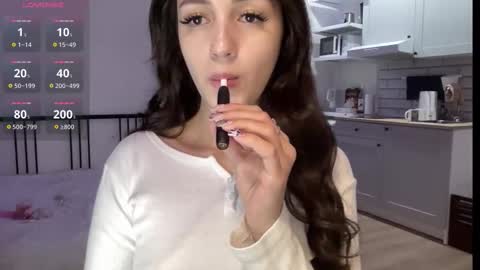 Alice  Before pvt write to me in PM  online show from October 20, 2025, 9:15 pm