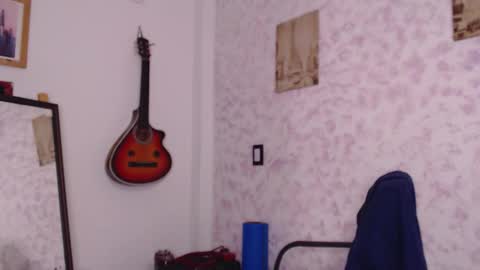 John online show from September 18, 2025, 1:18 am