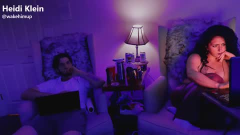 wakehimup online show from November 18, 2025, 5:12 am