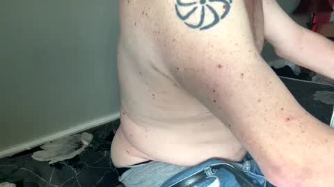 Walter online show from October 27, 2025, 5:17 pm