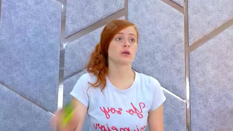 Snapshot of wanda_roberts chatting on October 12, 2025, 1:54 pm Wanda Robertss online show from October 12, 2025, 1:54 pm