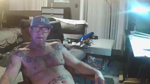 Snapshot of wantitbutyoucanthaveit chatting on November 8, 2025, 2:12 am inittogetitin online show from November 8, 2025, 2:12 am