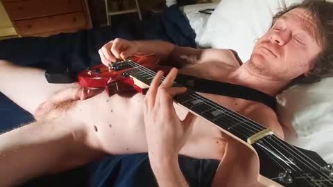 Warren Kener online show from December 19, 2025, 4:41 am