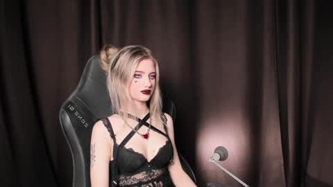 waterfallwoods online show from December 17, 2024, 6:02 am