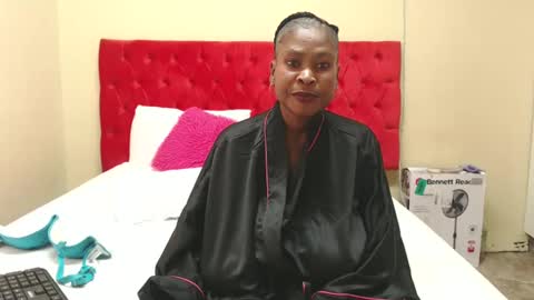 Snapshot of watermellon69 chatting on February 14, 2025, 10:07 am watermellon69 online show from February 14, 2025, 10:07 am