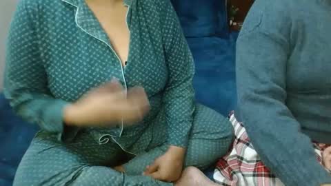 Snapshot of we_are_indian chatting on January 4, 2025, 6:52 am khushiwife kabirhubby kavyasexy gf online show from January 4, 2025, 6:52 am