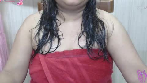 Snapshot of we_are_indian chatting on September 10, 2025, 7:08 am khushiwife kabirhubby kavyasexy gf online show from September 10, 2025, 7:08 am