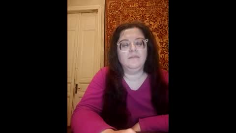 Marina online show from December 3, 2025, 8:51 pm