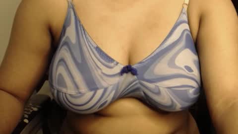 Snapshot of webshowxxx chatting on December 16, 2025, 7:02 am mina online show from December 16, 2025, 7:02 am