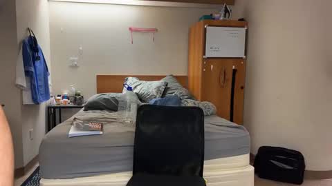 Snapshot of webslingxxxx chatting on December 1, 2024, 11:14 pm webslingxxxx online show from December 1, 2024, 11:14 pm