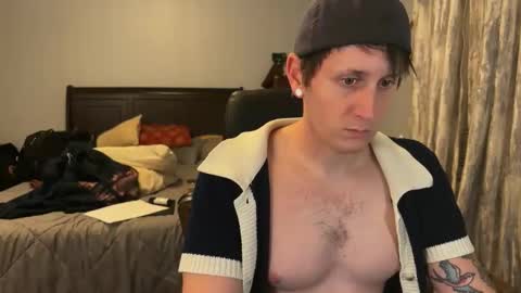 Snapshot of webslingxxxx chatting on November 30, 2025, 12:58 am webslingxxxx online show from November 30, 2025, 12:58 am