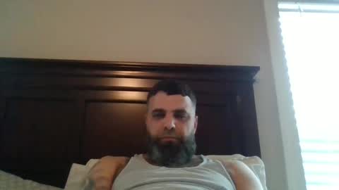 Snapshot of weezy210 chatting on February 15, 2025, 6:23 pm Weezy online show from February 15, 2025, 6:23 pm