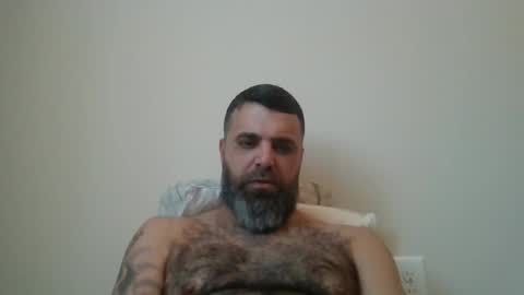 Snapshot of weezy210 chatting on November 1, 2025, 3:25 pm Weezy online show from November 1, 2025, 3:25 pm