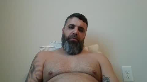 Snapshot of weezy210 chatting on November 23, 2025, 4:18 pm Weezy online show from November 23, 2025, 4:18 pm