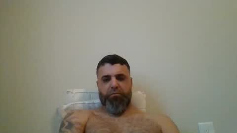 Snapshot of weezy210 chatting on December 14, 2025, 4:12 pm Weezy online show from December 14, 2025, 4:12 pm