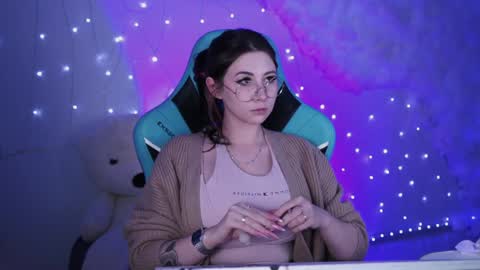 little girl who is always rightLisa online show from December 20, 2024, 9:11 am