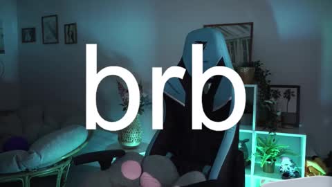 little girl who is always rightLisa online show from February 20, 2025, 5:01 am