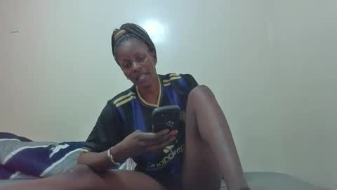 Snapshot of wetberry20 chatting on October 28, 2025, 6:54 pm wetberry20 online show from October 28, 2025, 6:54 pm