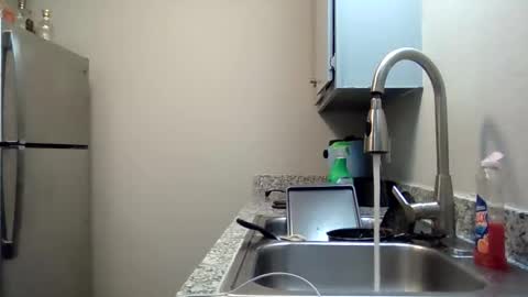 Kylie online show from November 4, 2025, 10:20 pm