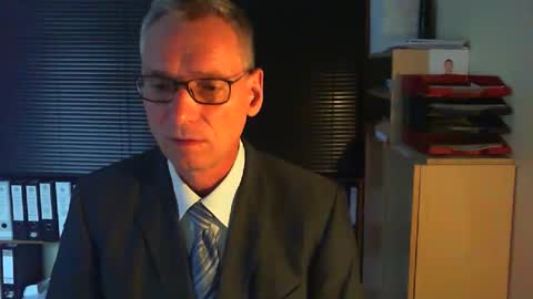 Snapshot of wetsuitedman chatting on September 23, 2025, 3:48 pm Franz online show from September 23, 2025, 3:48 pm