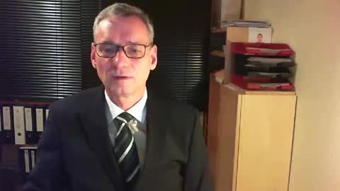 Snapshot of wetsuitedman chatting on December 4, 2025, 6:27 pm Franz online show from December 4, 2025, 6:27 pm