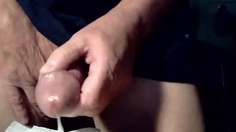 Snapshot of what893 chatting on December 15, 2024, 7:42 pm what893 online show from December 15, 2024, 7:42 pm