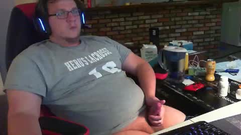 whateverdude555 online show from November 19, 2025, 11:49 pm