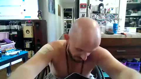 Snapshot of wheelzie chatting on January 8, 2025, 3:08 am wheelzie online show from January 8, 2025, 3:08 am