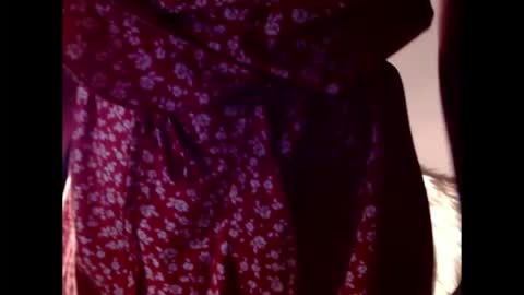 Snapshot of whisperingfire chatting on November 10, 2025, 6:56 am Mel online show from November 10, 2025, 6:56 am