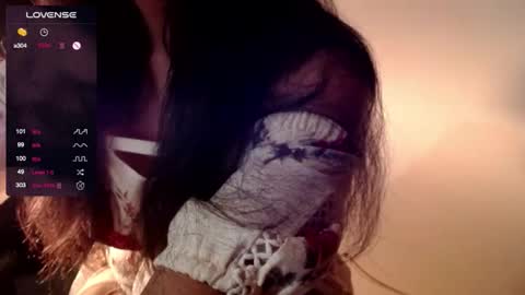 Snapshot of whisperingfire chatting on November 22, 2025, 7:18 am Mel online show from November 22, 2025, 7:18 am