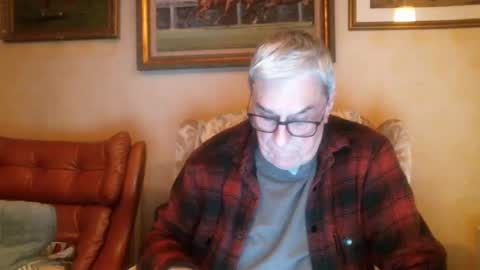 whitebriefs009 online show from January 22, 2025, 5:49 pm