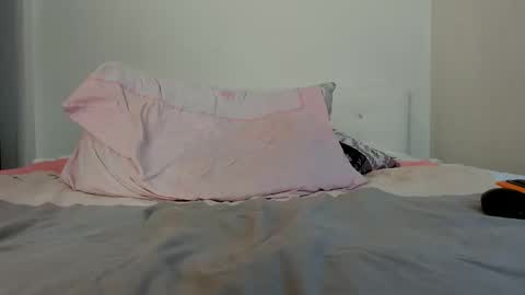 Snapshot of whitepumaari chatting on March 1, 2025, 7:08 am Ari online show from March 1, 2025, 7:08 am