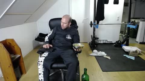 Snapshot of whiterabbit_86 chatting on December 14, 2024, 6:09 pm whiterabbit_86 online show from December 14, 2024, 6:09 pm