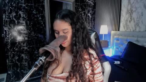 Whitney  online show from September 13, 2025, 9:58 pm