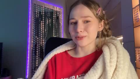 Alisa online show from January 9, 2025, 1:24 pm