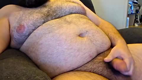 whorekneeweeny online show from February 17, 2025, 2:15 pm