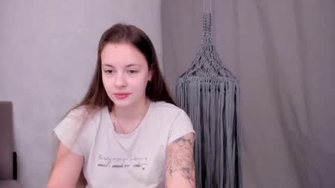 Snapshot of why_again_me chatting on February 23, 2025, 6:23 pm Veronica online show from February 23, 2025, 6:23 pm