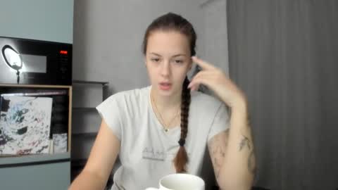 Snapshot of why_again_me chatting on December 13, 2025, 7:53 pm Veronica online show from December 13, 2025, 7:53 pm