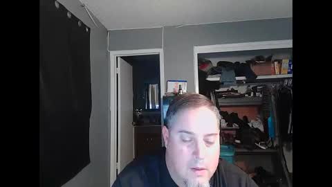 whydoidothis77 online show from November 26, 2025, 12:33 am