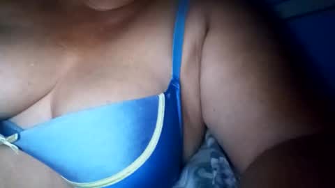 Snapshot of wild_thickpussy69 chatting on October 18, 2025, 9:43 am wild_thickpussy69 online show from October 18, 2025, 9:43 am