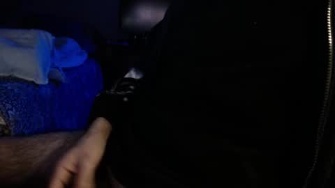 Snapshot of wildealexyz chatting on December 19, 2024, 11:50 am WildeAlex online show from December 19, 2024, 11:50 am