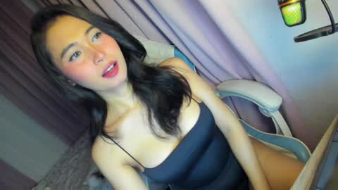 Snapshot of wildkittytrans chatting on January 4, 2025, 2:14 pm CHRISTINE online show from January 4, 2025, 2:14 pm